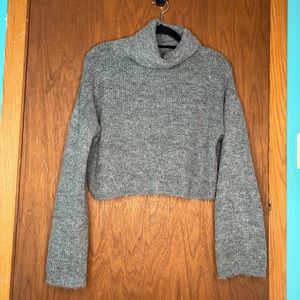 SMALL Wild Fable Grey Turtle Neck Long-sleeve Sweater